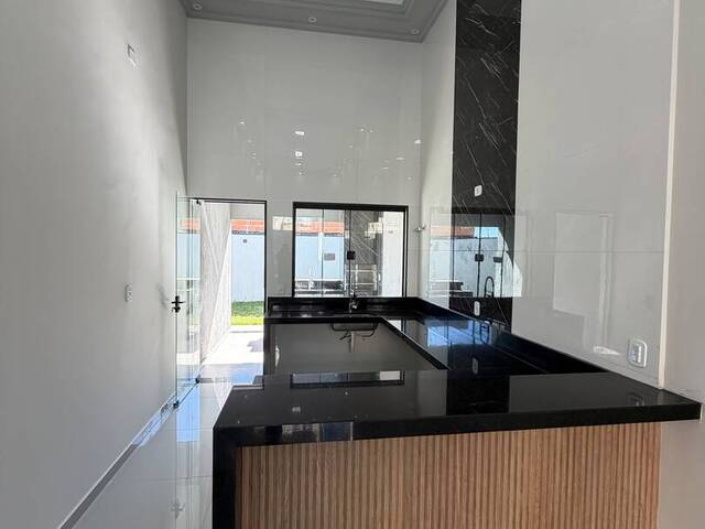 Casa para Venda em Pouso Alegre - 3
