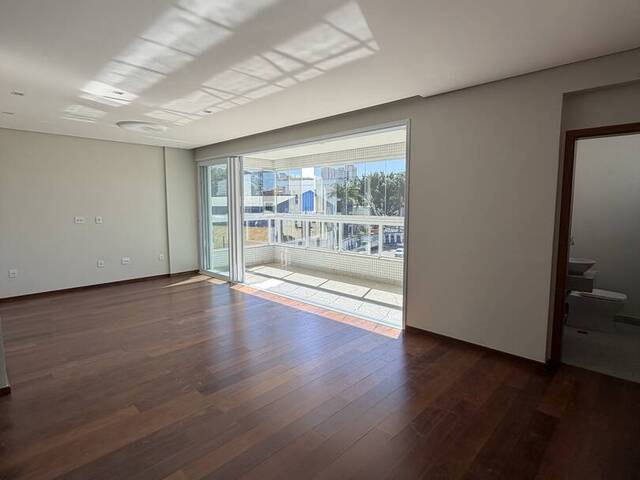 Apartamento para Venda em Pouso Alegre - 3