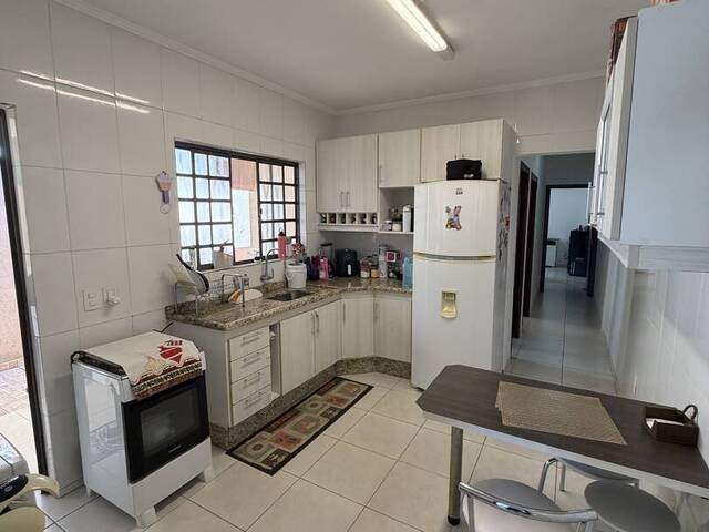 #1986 - Casa para Venda em Pouso Alegre - MG