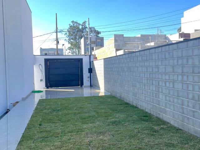 #1987 - Casa para Venda em Pouso Alegre - MG