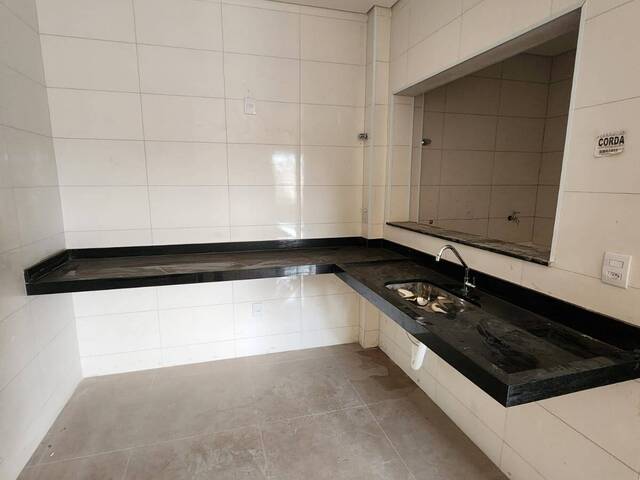Apartamento para Venda em Pouso Alegre - 4