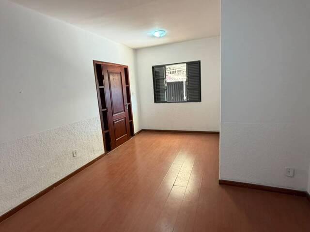 Casa para Venda em Pouso Alegre - 3