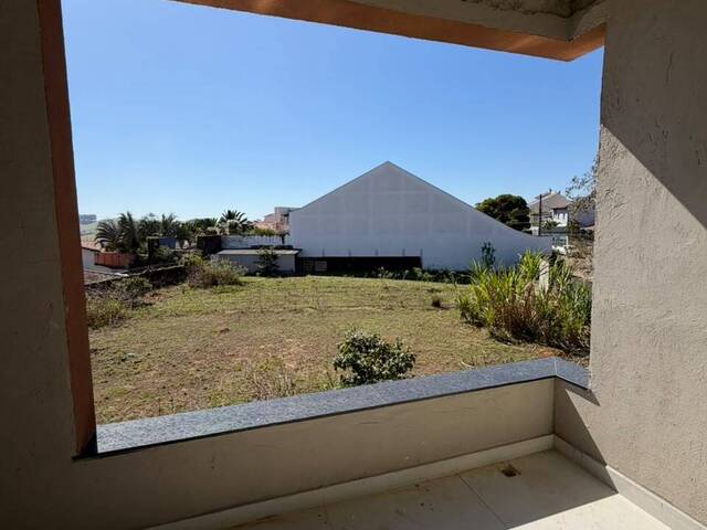 Apartamento para Venda em Pouso Alegre - 2