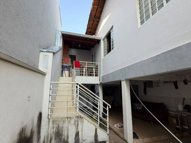 Casa para Venda em Pouso Alegre - 5