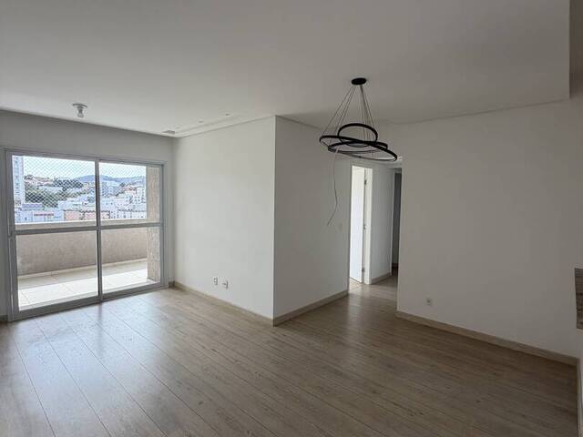 Apartamento para Venda em Pouso Alegre - 5
