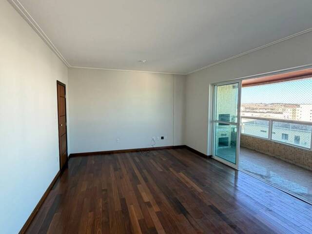 Apartamento para Venda em Pouso Alegre - 2