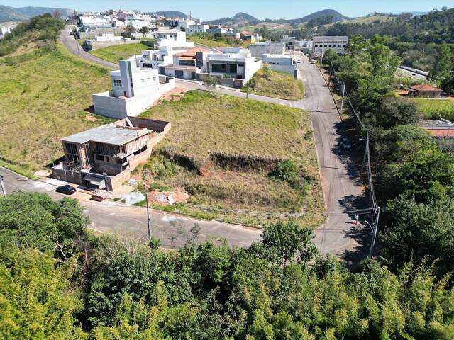 #2009 - Área para Venda em Pouso Alegre - MG - 1