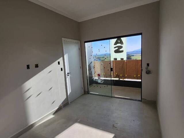 #2018 - Apartamento para Venda em Pouso Alegre - MG - 1